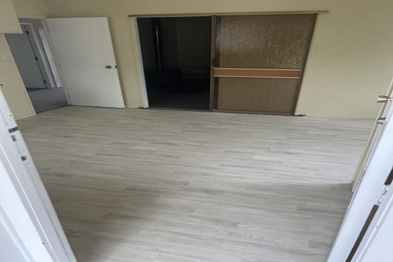 Photo of property in 64 Awaruku Road, Torbay, Auckland, 0630