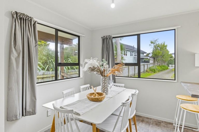 Photo of property in 61 Ocean Road, Paraparaumu Beach, Paraparaumu, 5032
