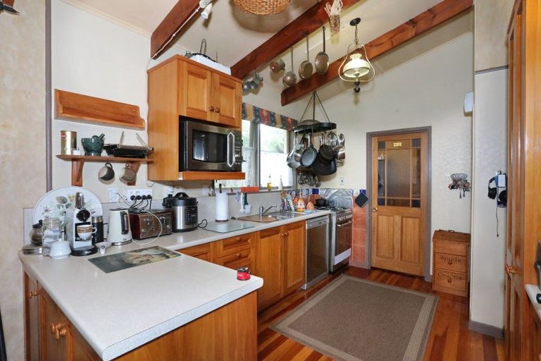 Photo of property in 40 Bond Street, Marton, 4710