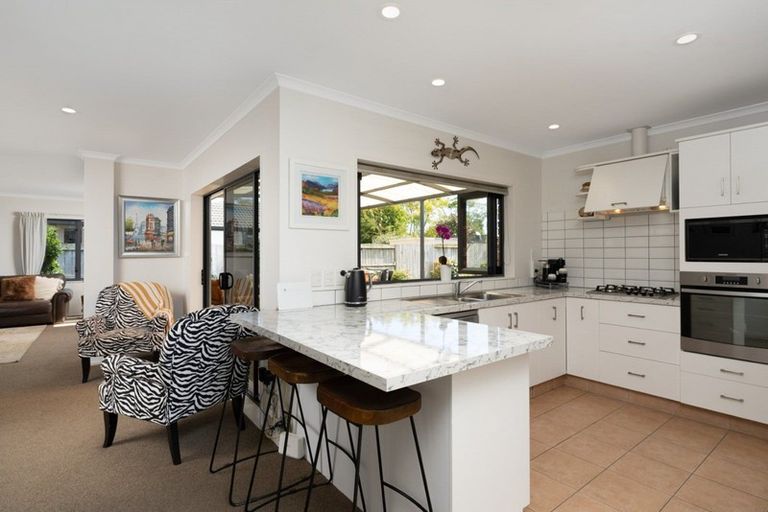 Photo of property in 5 Carlsberg Place, Papamoa Beach, Papamoa, 3118