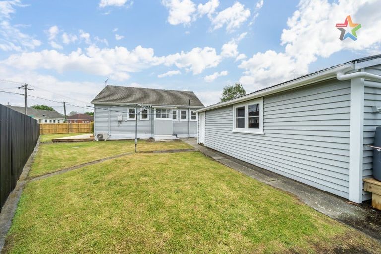 Photo of property in 43 Benge Crescent, Naenae, Lower Hutt, 5011