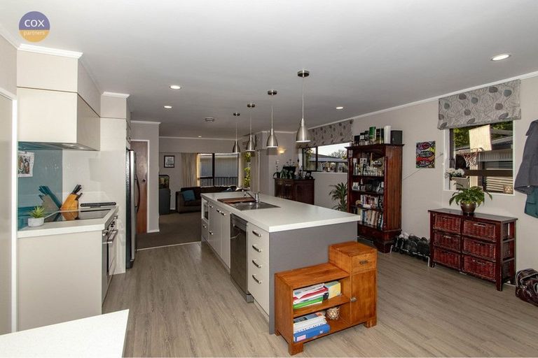 Photo of property in 40 Holyrood Street, Taradale, Napier, 4112