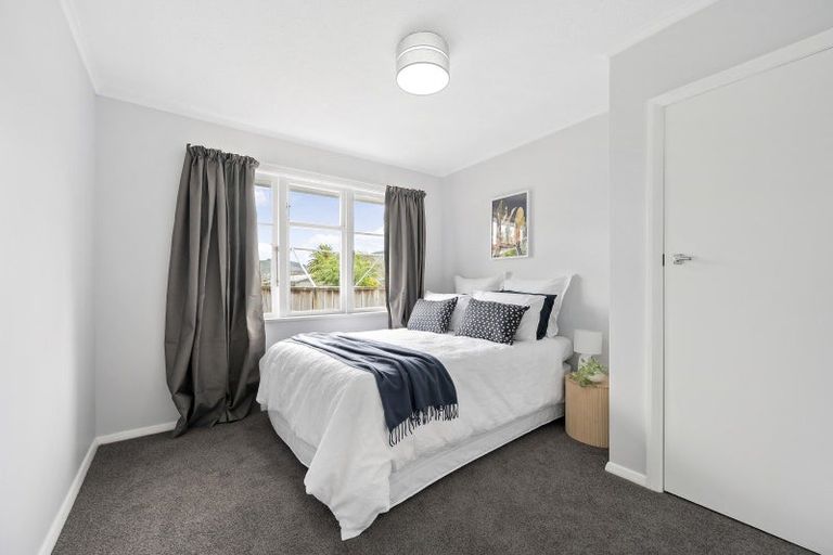 Photo of property in 19 Victoria Street, Ebdentown, Upper Hutt, 5018