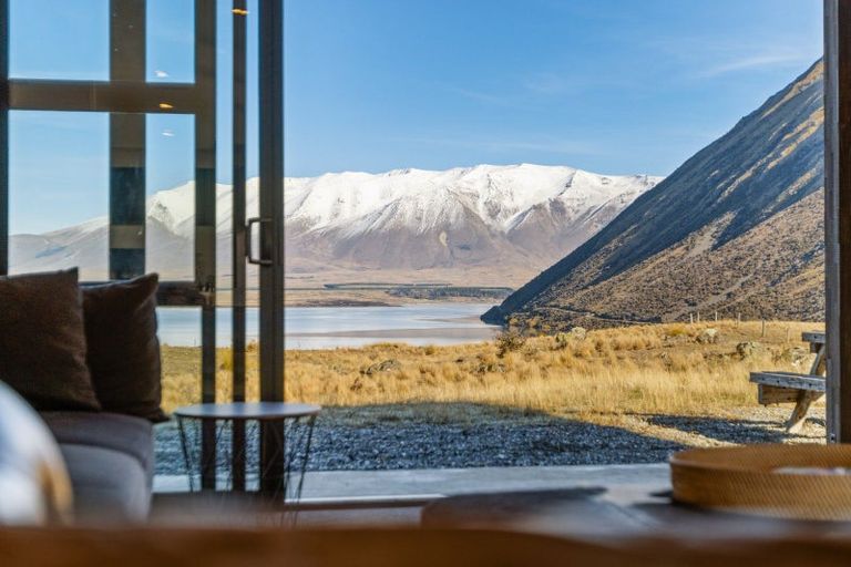 Photo of property in 915 Manuka Terrace, Ben Ohau, Twizel, 7999