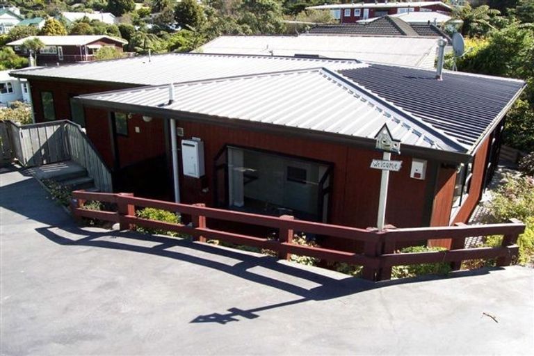 Photo of property in 33 Ironside Road, Johnsonville, Wellington, 6037
