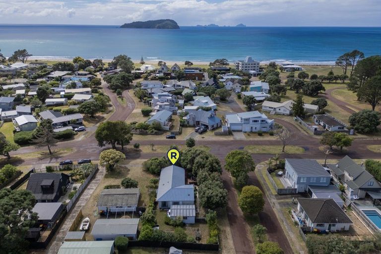Photo of property in 2 Bagnall Place, Pauanui, Hikuai, 3579