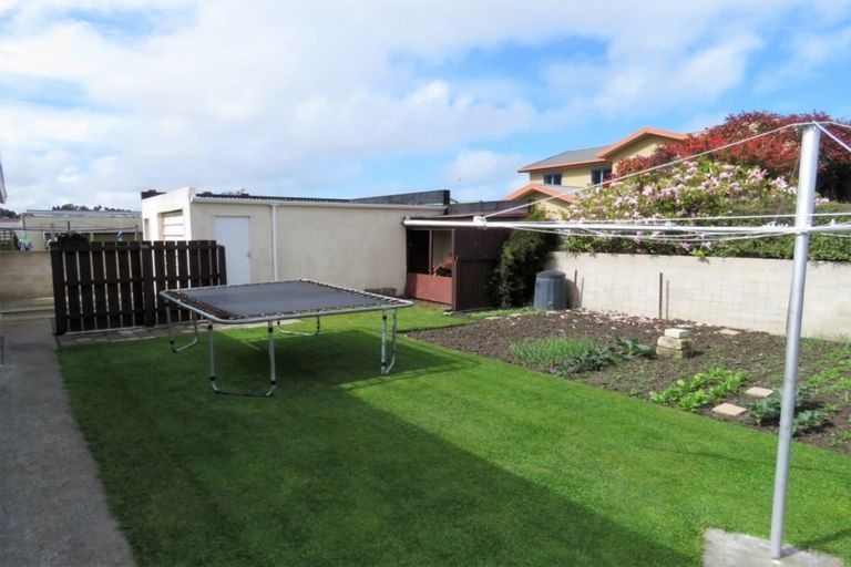 Photo of property in 5 Girvan Street, Oamaru North, Oamaru, 9400