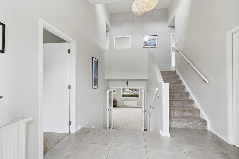 Photo of property in 75 Endeavour Drive, Whitby, Porirua, 5024