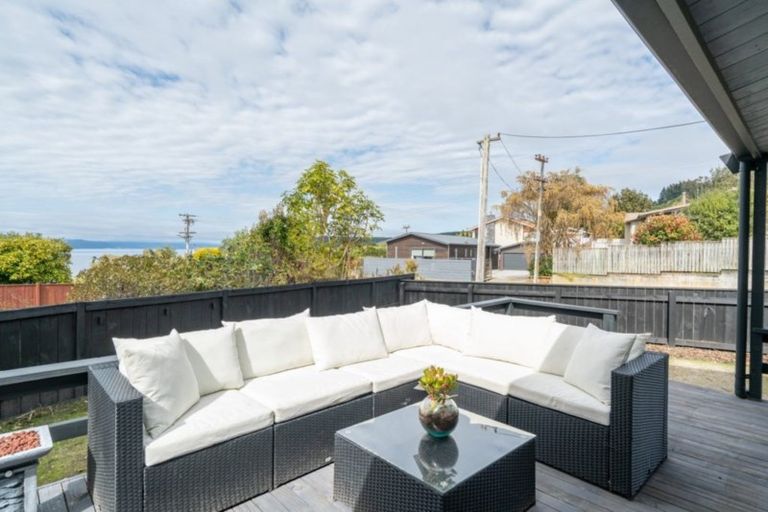 Photo of property in 759 Acacia Bay Road, Acacia Bay, Taupo, 3330