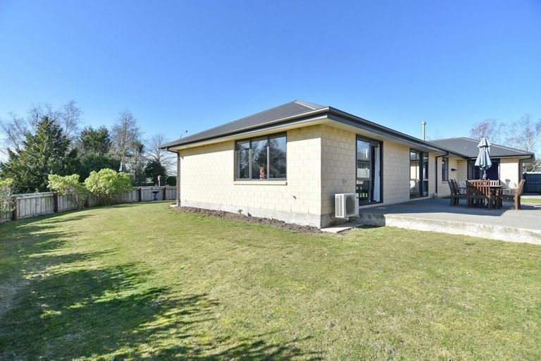 Photo of property in 87 Enverton Drive, Rangiora, 7400