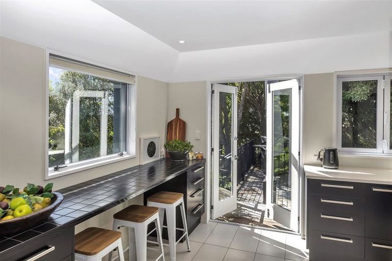 Photo of property in 30 Longhurst Terrace, Cashmere, Christchurch, 8022