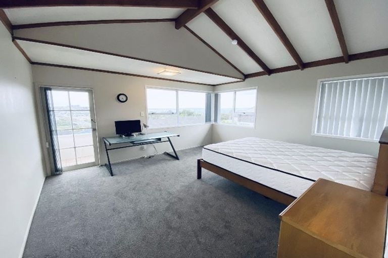 Photo of property in 11 Watea Road, Torbay, Auckland, 0630