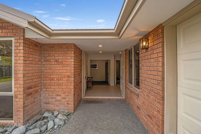 Photo of property in 36 Sovereign Gardens, Halswell, Christchurch, 8025