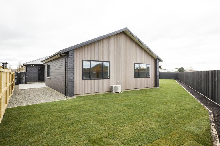 Photo of property in 27 Guy Avenue, Takaro, Palmerston North, 4410