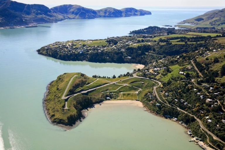 Photo of property in 24 Te Wharau Lane, Charteris Bay, Governors Bay, 8971