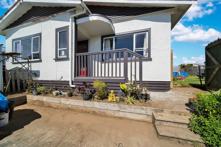 Photo of property in 48b Richmond Street, Waitara, 4320