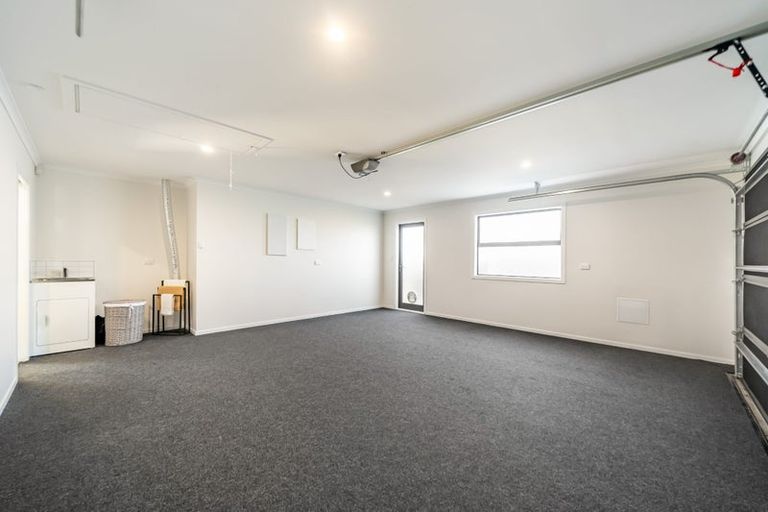 Photo of property in 17 Buddle Road, Wallaceville, Upper Hutt, 5018