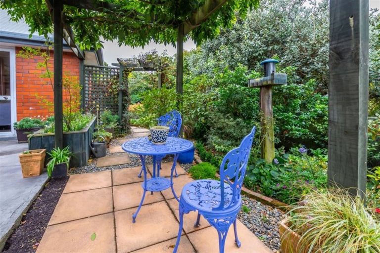 Photo of property in 2/28 Lionel Street, Avonside, Christchurch, 8061