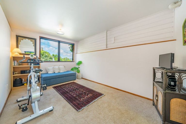 Photo of property in 99 Motuhara Road, Plimmerton, Porirua, 5026