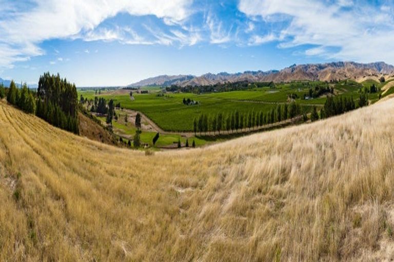 Photo of property in 131 Marlborough Ridge Drive, Fairhall, 7272