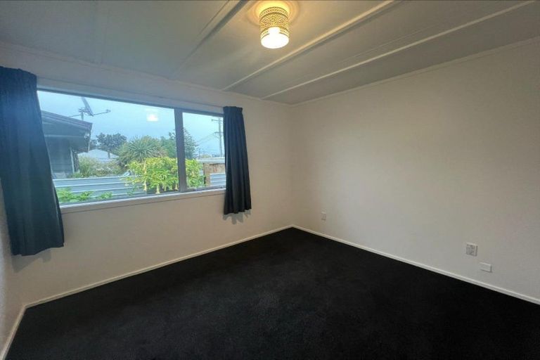 Photo of property in 14a Carson Street, Castlecliff, Whanganui, 4501