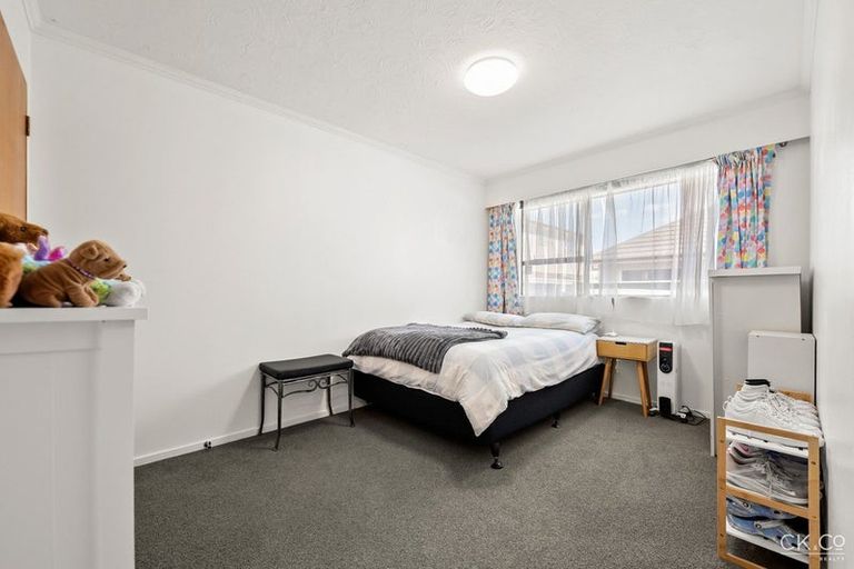 Photo of property in 4/6 Cornwall Street, Hutt Central, Lower Hutt, 5010