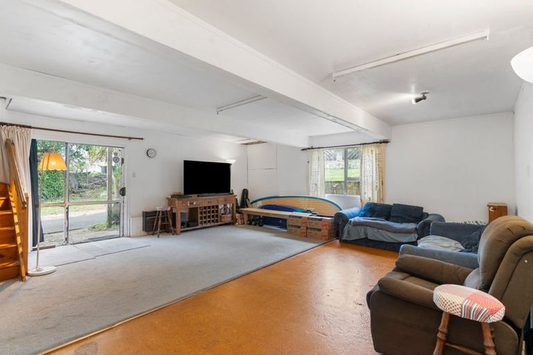 Photo of property in 97 Hillside Road, Glenfield, Auckland, 0627