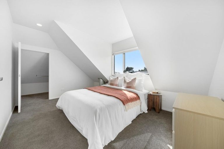 Photo of property in 4a Dart Place, Fernhill, Queenstown, 9300