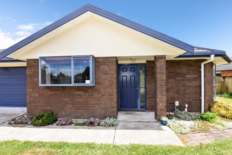 Photo of property in 14 Farnborough Drive, Nawton, Hamilton, 3200