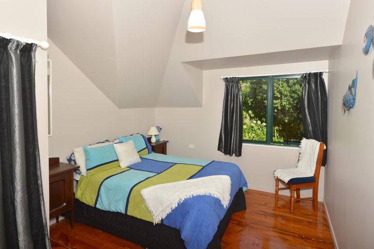Photo of property in 1305c Matapouri Road, Matapouri, Whangarei, 0173