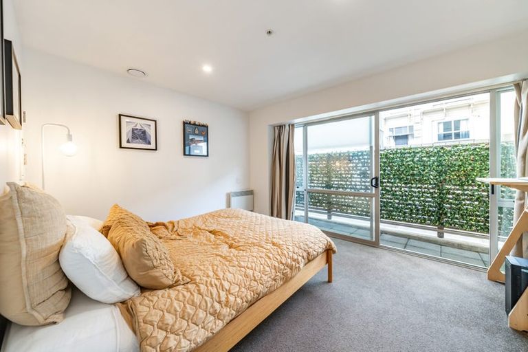 Photo of property in Sol Apartments, 2/37 Jessie Street, Te Aro, Wellington, 6011