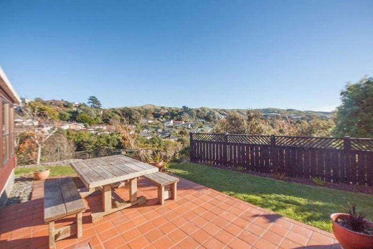 Photo of property in 8 Otonga Way, Churton Park, Wellington, 6037