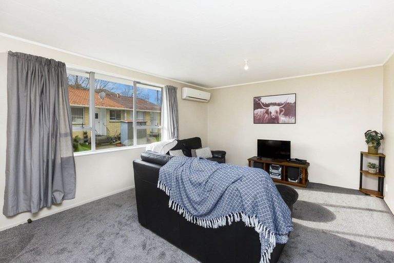 Photo of property in 4/16 Riverbank Street, Ebdentown, Upper Hutt, 5018