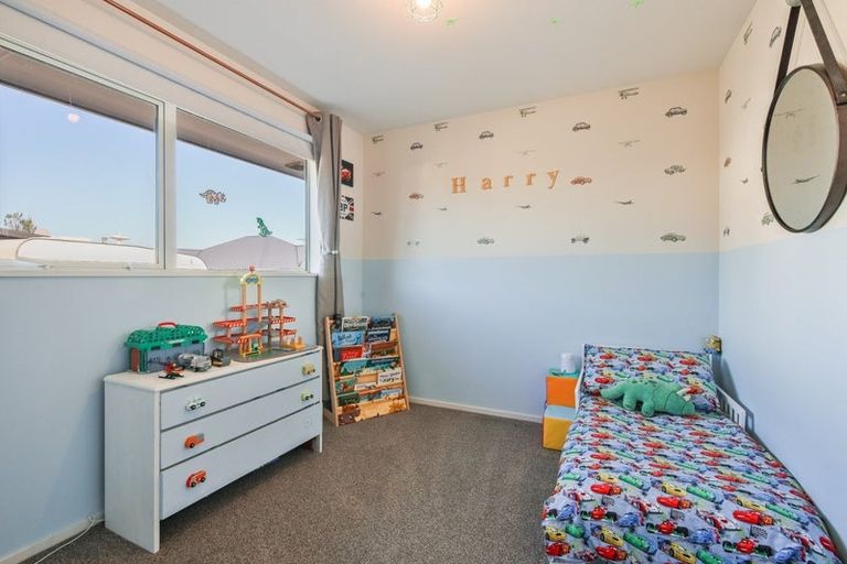 Photo of property in 26 Brightstone Crescent, Aranui, Christchurch, 8061