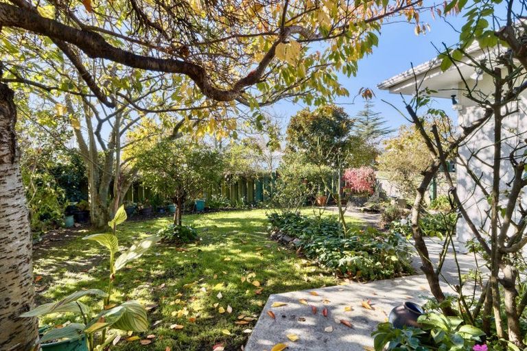 Photo of property in 3/20 Mangarau Crescent, Havelock North, 4130