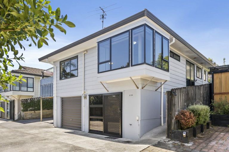 Photo of property in 2/25 Abercrombie Street, Howick, Auckland, 2014