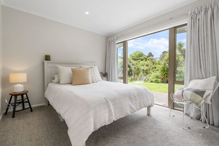 Photo of property in 6 Norglen Lane, Riverhead, 0820