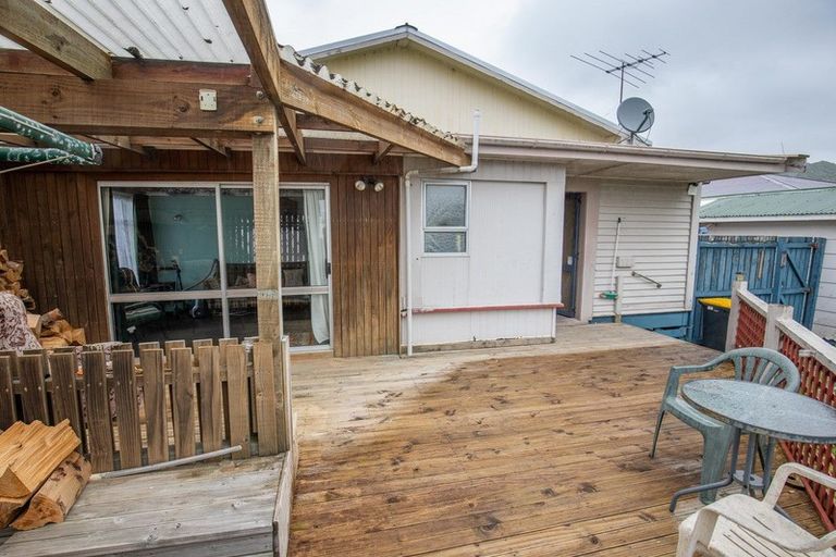 Photo of property in 4 Ida Street, Greymouth, 7805