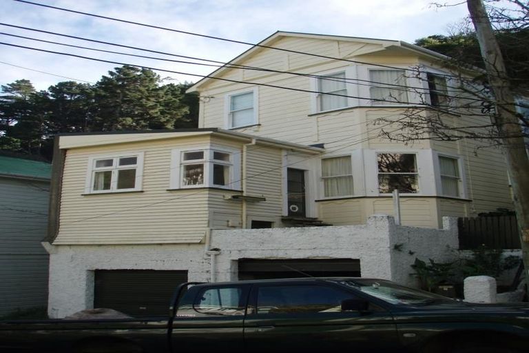 Photo of property in 21 Adams Terrace, Aro Valley, Wellington, 6021