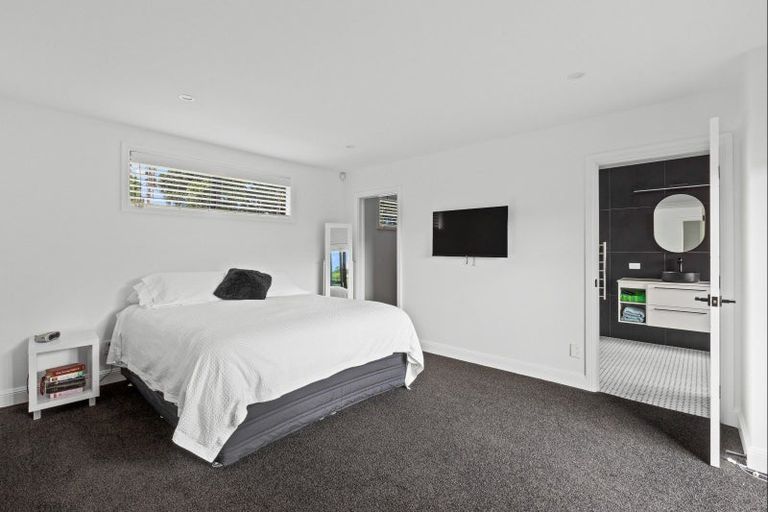 Photo of property in 1c Puriri Avenue, Orewa, 0931