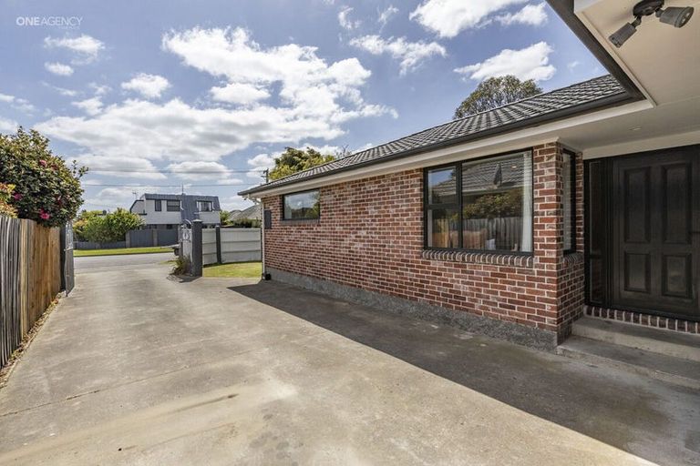 Photo of property in 16 Norah Street, Mairehau, Christchurch, 8013