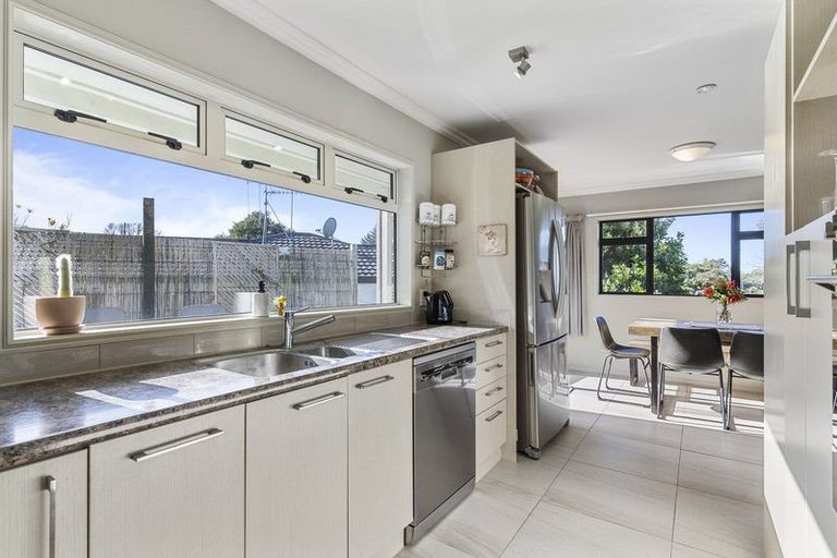 Photo of property in 69 Bell Street, Judea, Tauranga, 3110