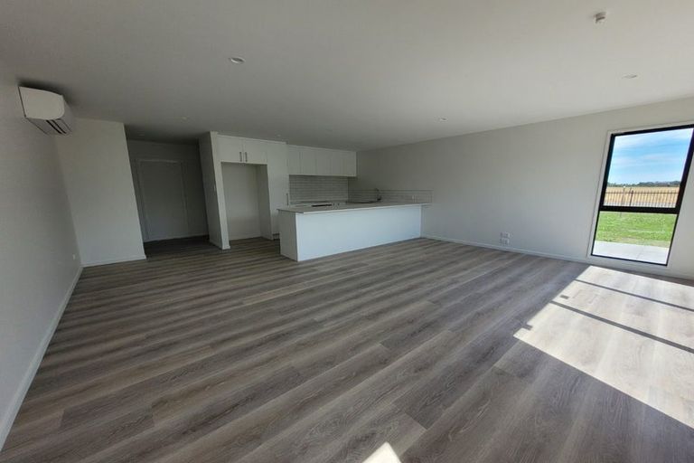 Photo of property in 8 Candlesticks Crescent, Lincoln, 7608