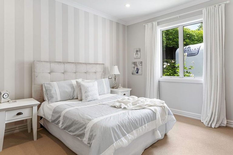 Photo of property in 15 Meadowbank Rise, Bethlehem, Tauranga, 3110