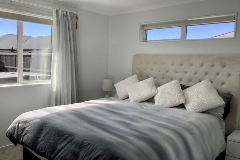 Photo of property in 43 Minerva Crescent, Woodend, 7610