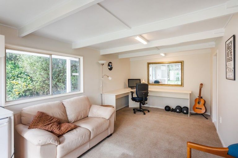 Photo of property in 15 Carter Crescent, Awapuni, Palmerston North, 4412