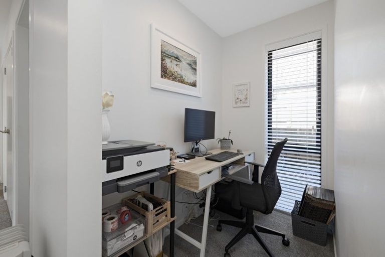 Photo of property in 11 Tiria Drive, Papamoa Beach, Papamoa, 3118