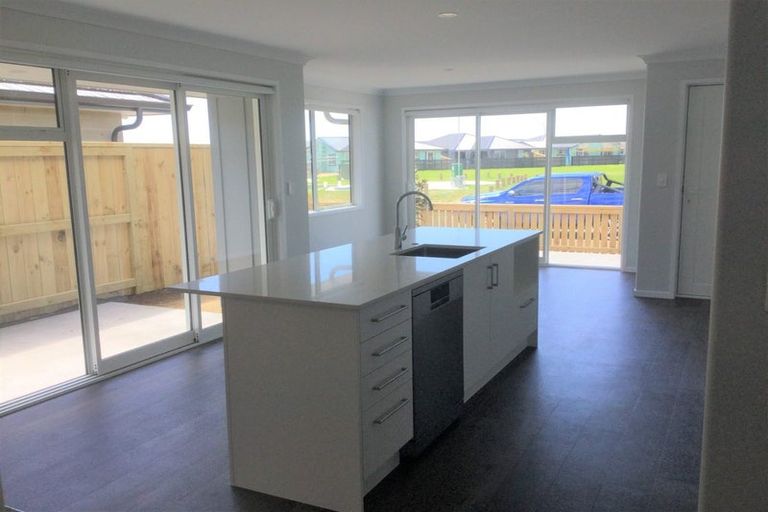 Photo of property in 74 Union Drive, Papamoa, 3118