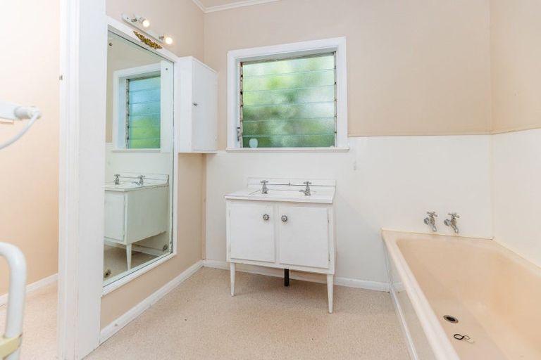 Photo of property in 33 Gibson Road, Dinsdale, Hamilton, 3204