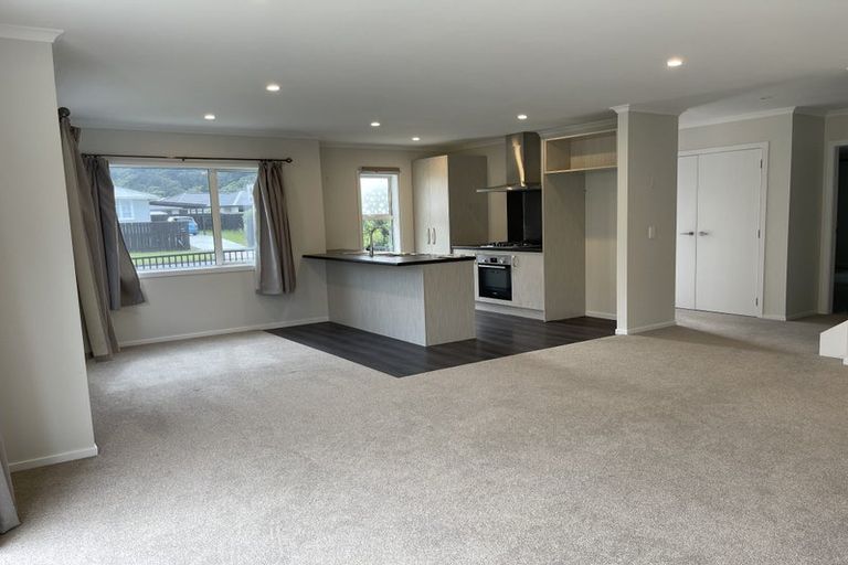 Photo of property in 1359 High Street, Taita, Lower Hutt, 5011